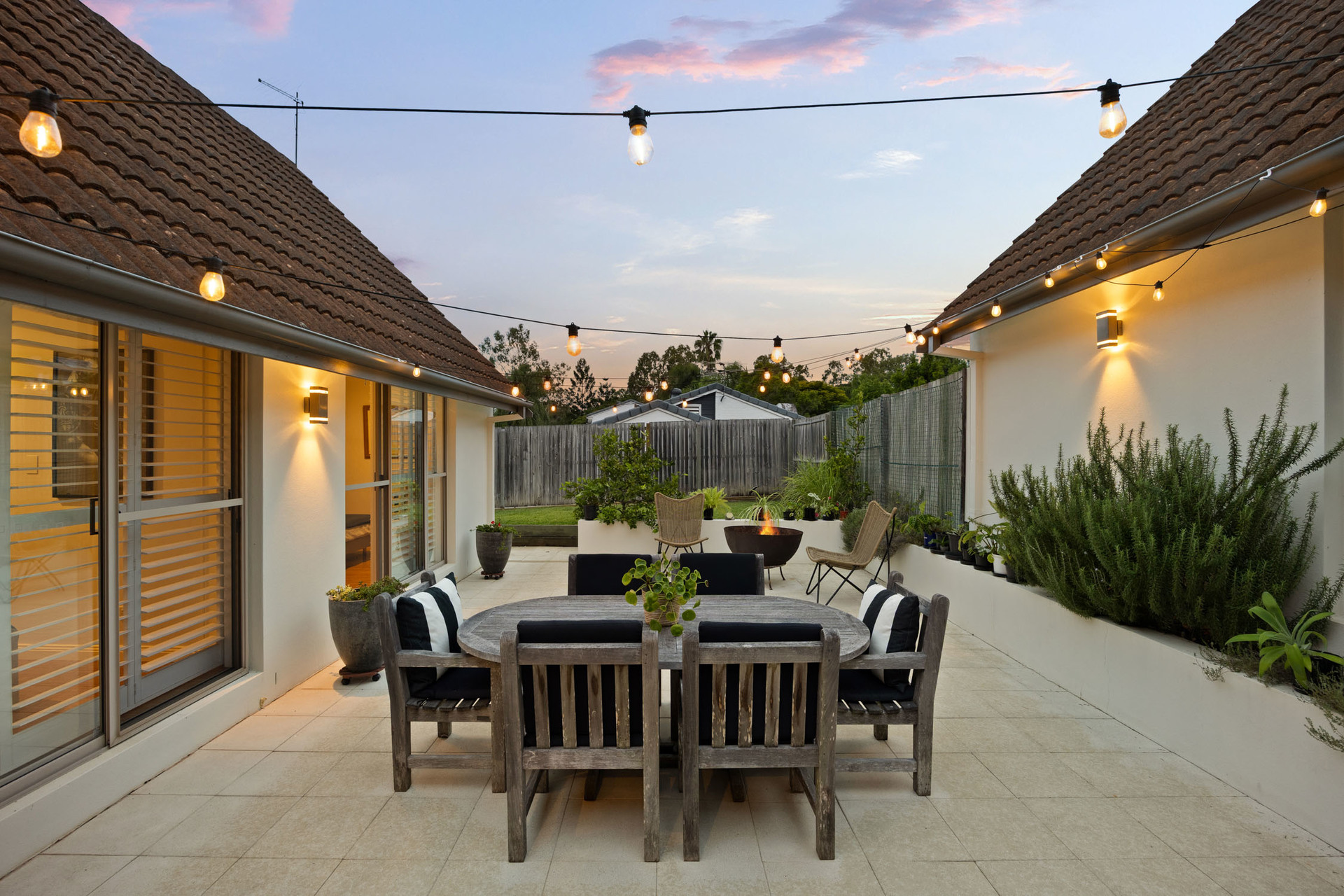 6 Seton Close