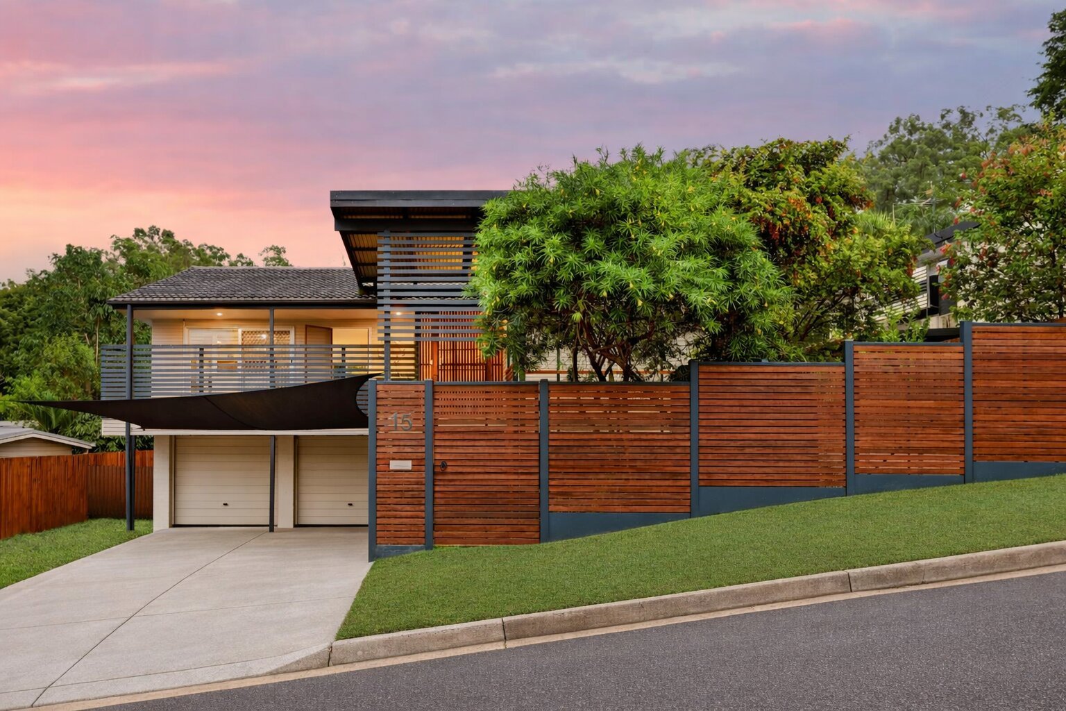 15 Balmore Street