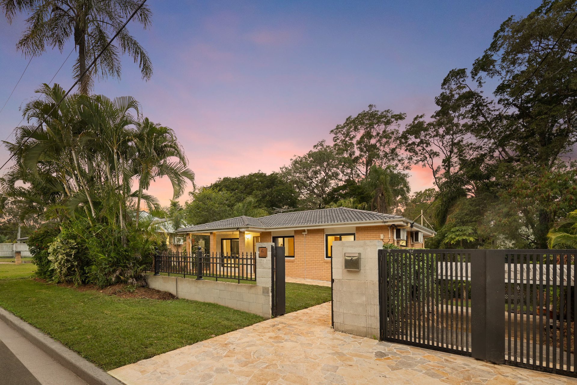 6 Teague Street