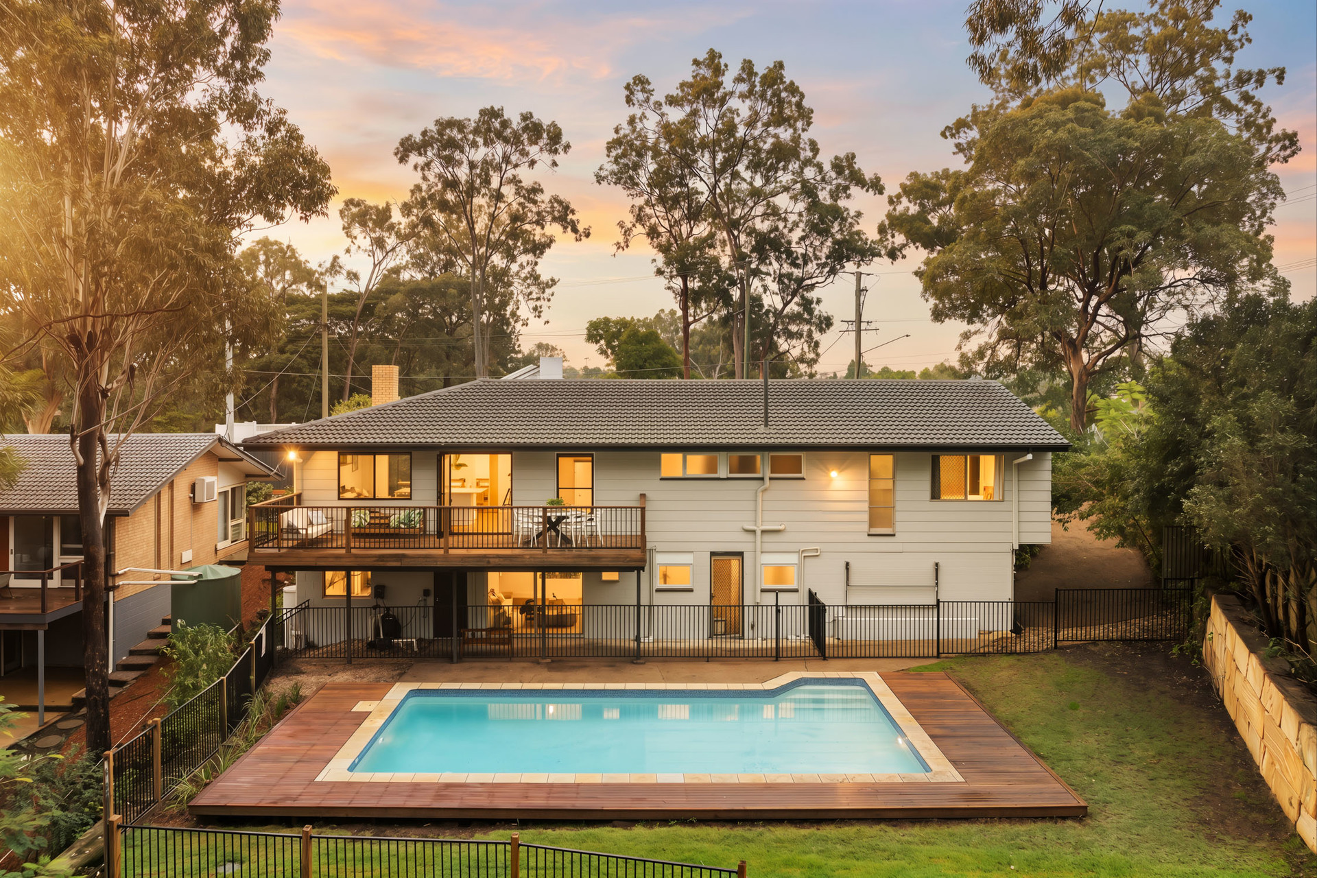 2 Gem Road