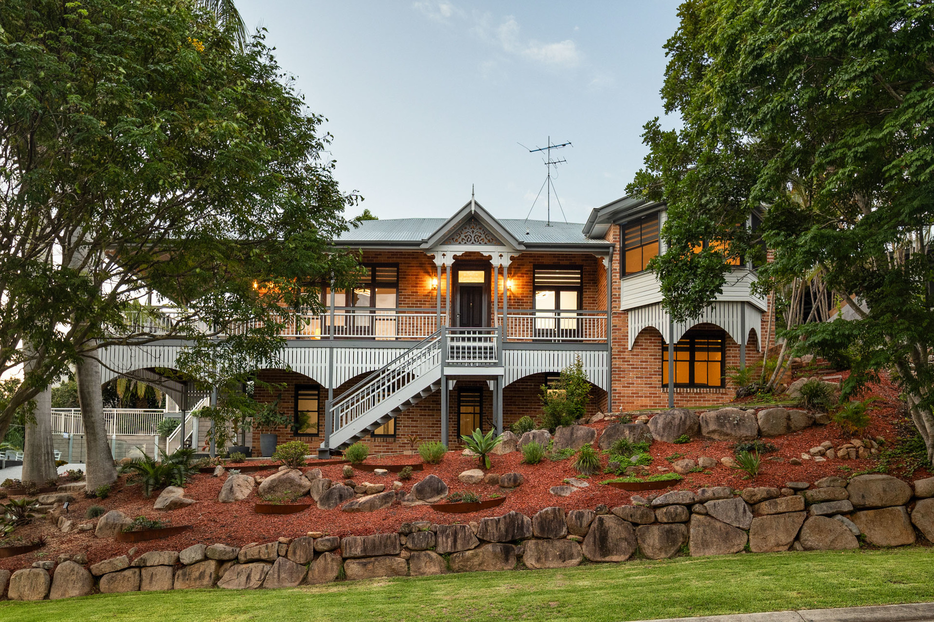 This property is not currently for sale or rent on https://brisbanerealestate.com.au