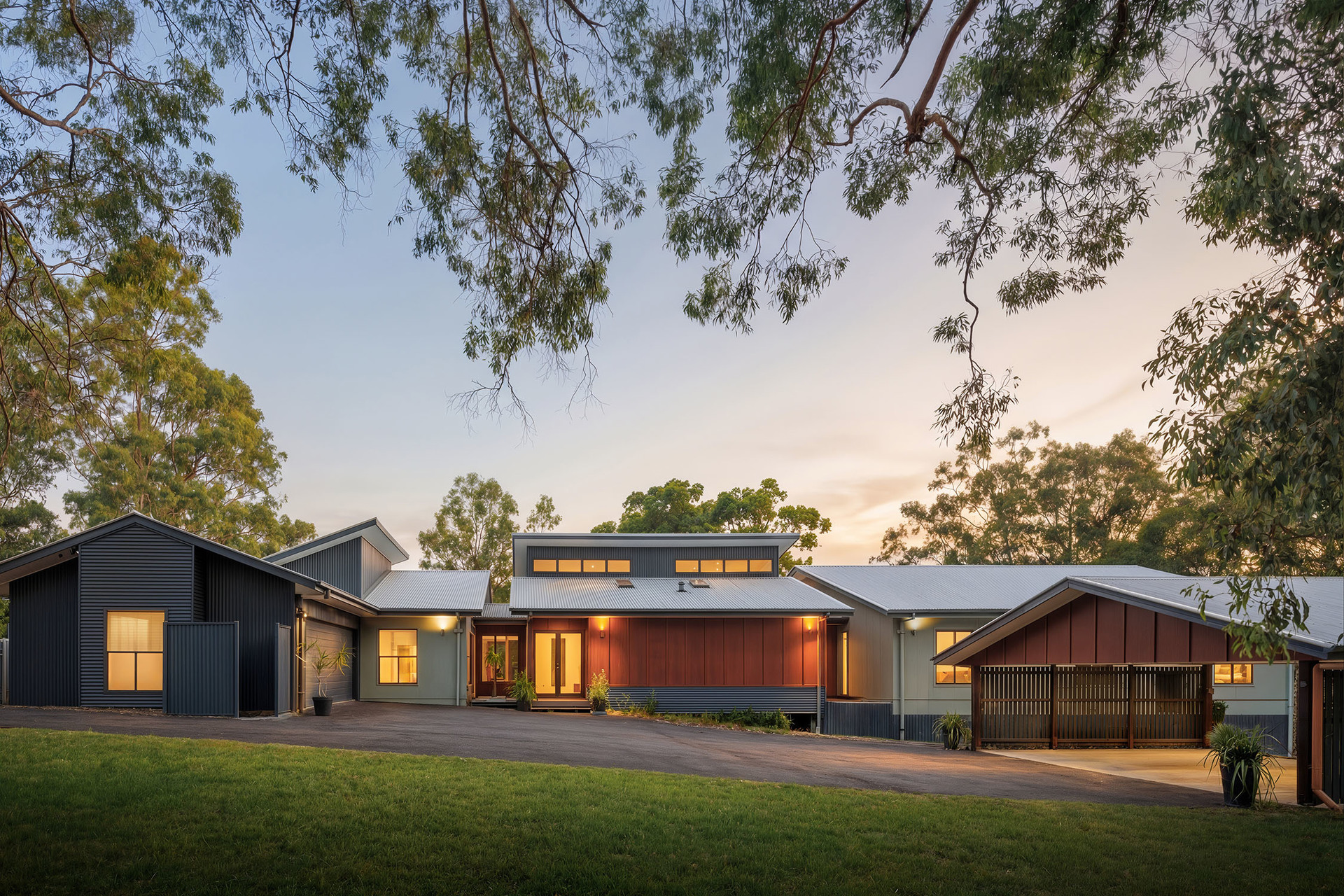 This property is not currently for sale or rent on https://brisbanerealestate.com.au