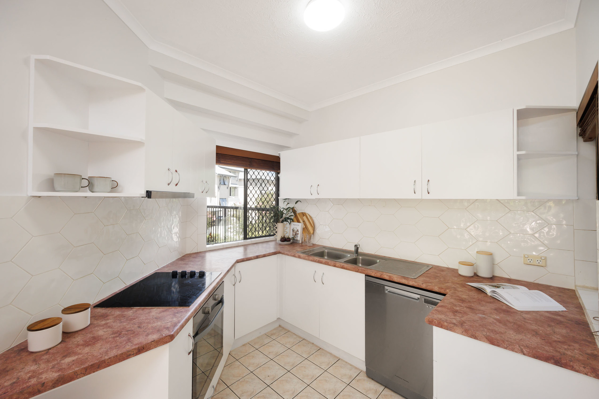 4/30 Vincent Street