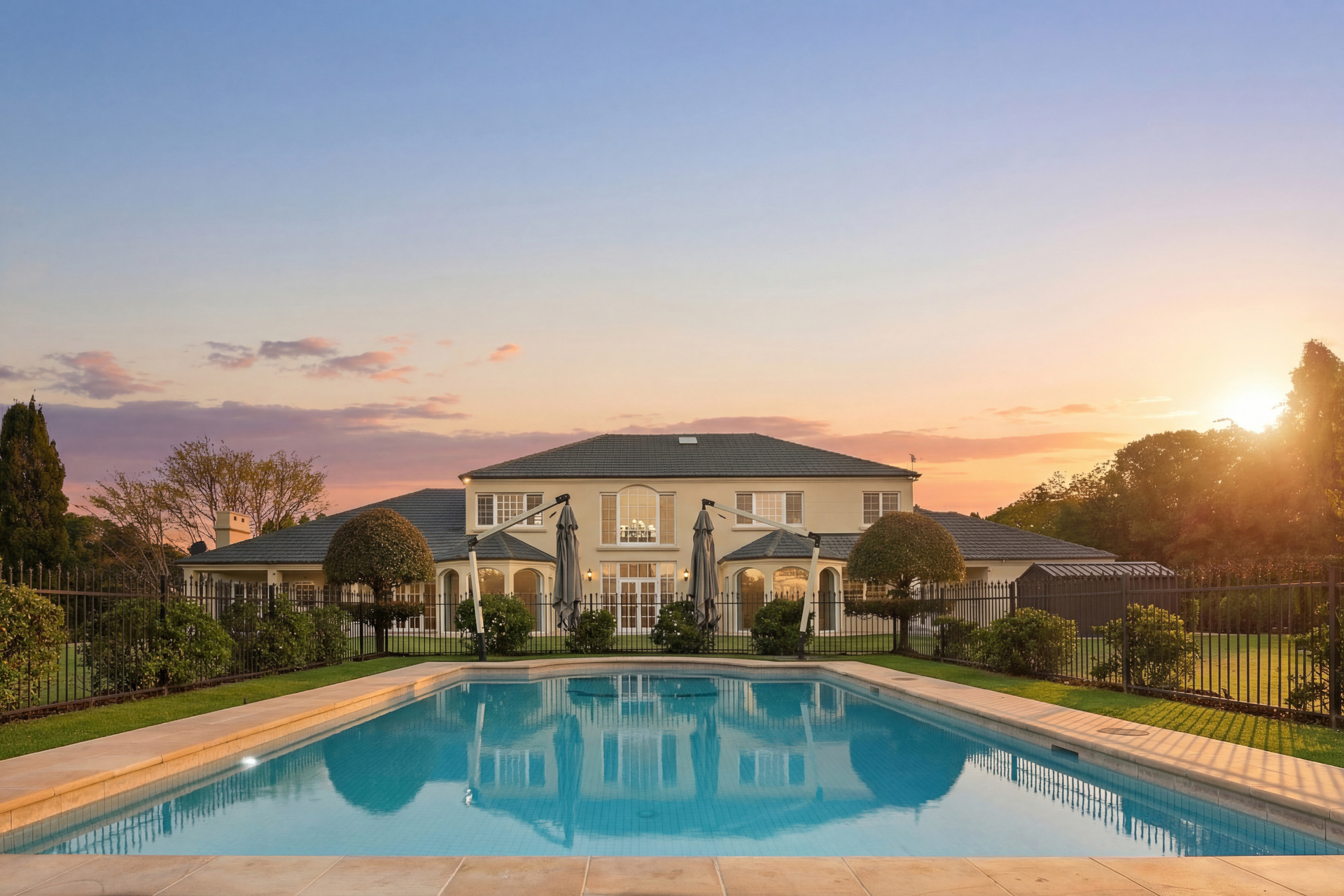 17 Leatherwood Place