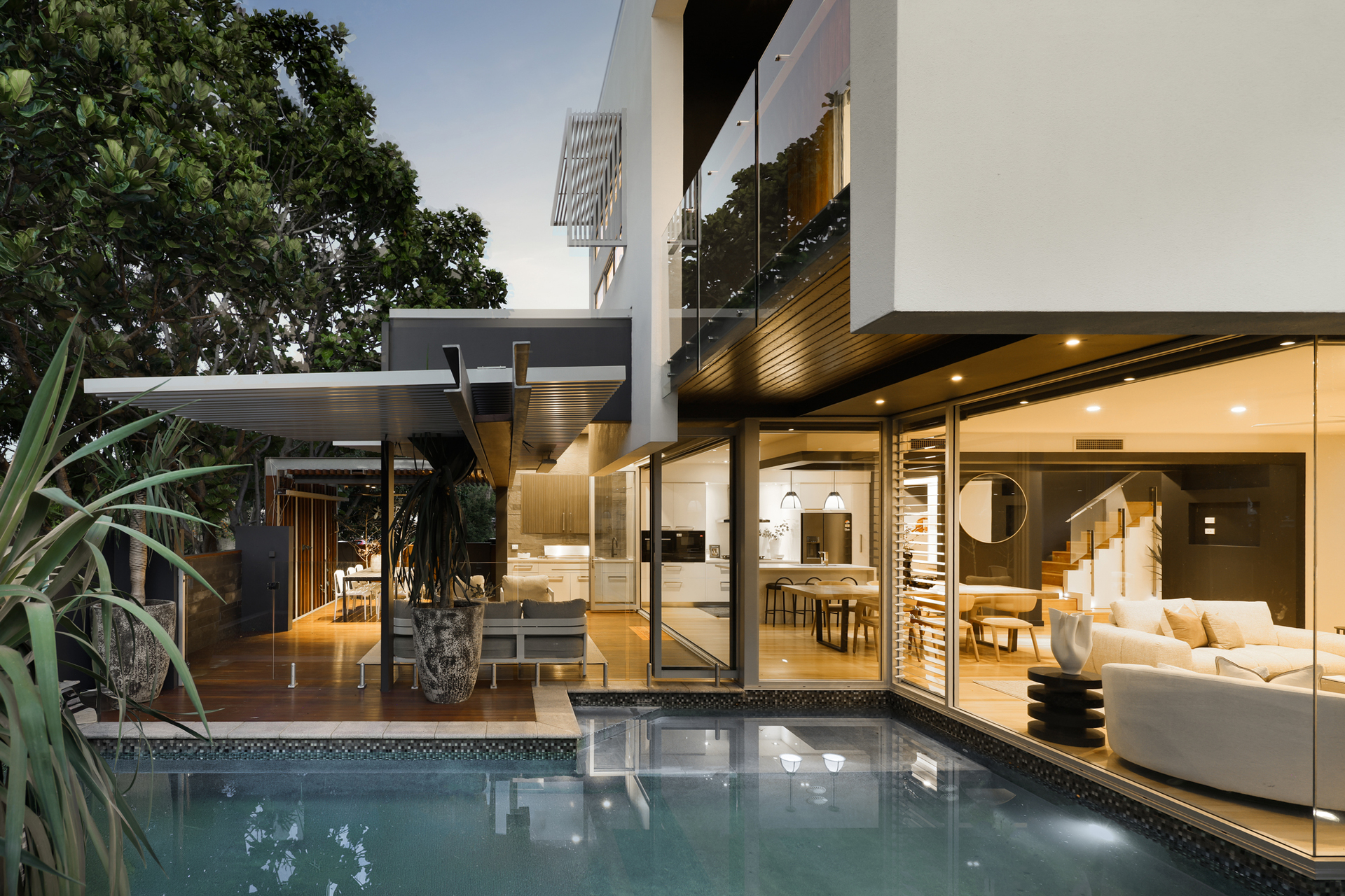 32 Raven Street