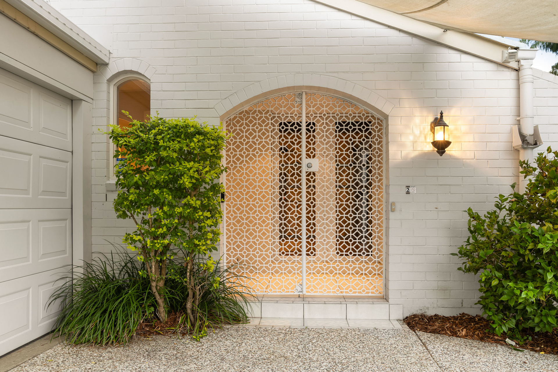 2 Gleneagle Street