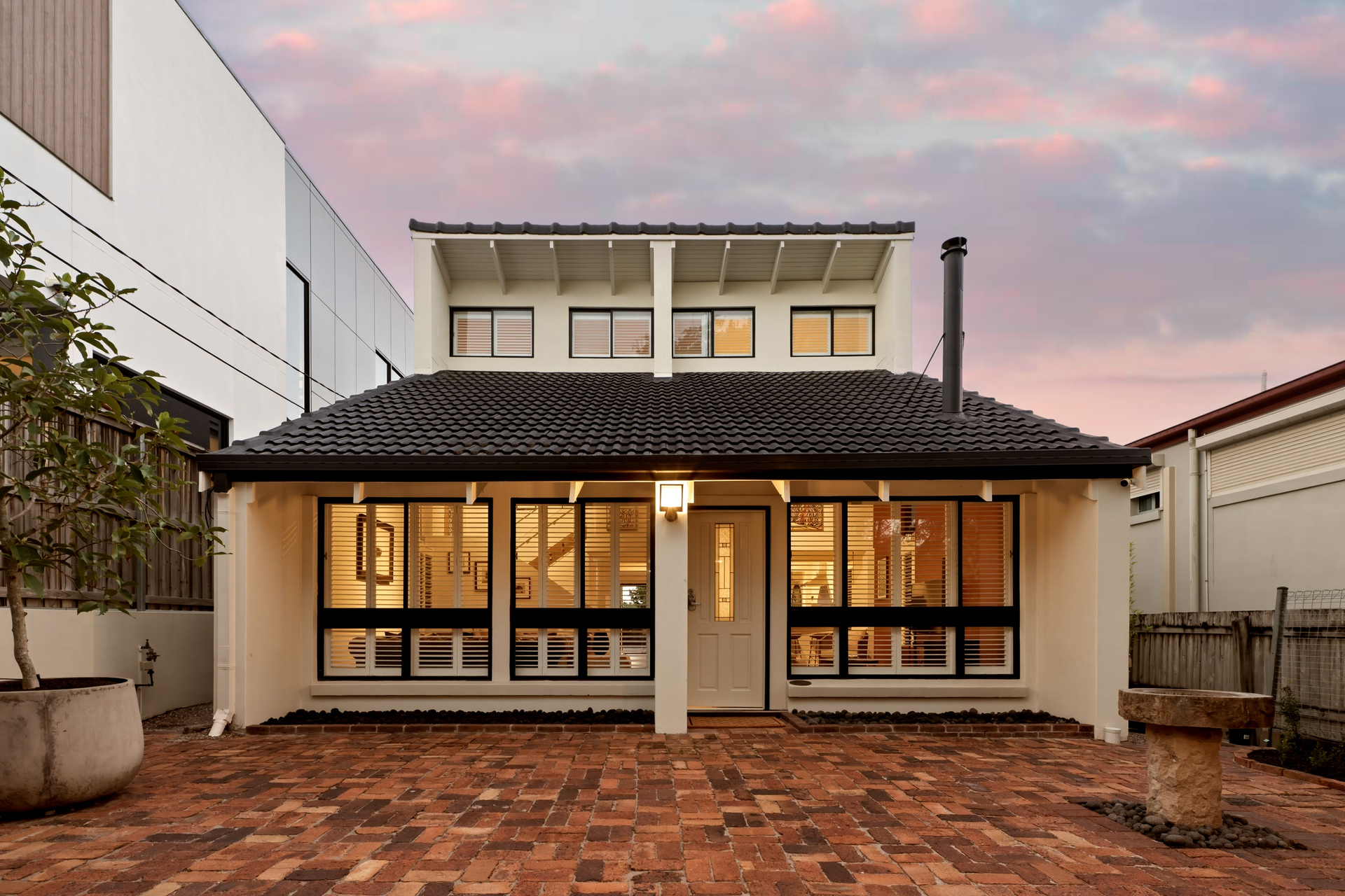 This property is not currently for sale or rent on https://brisbanerealestate.com.au