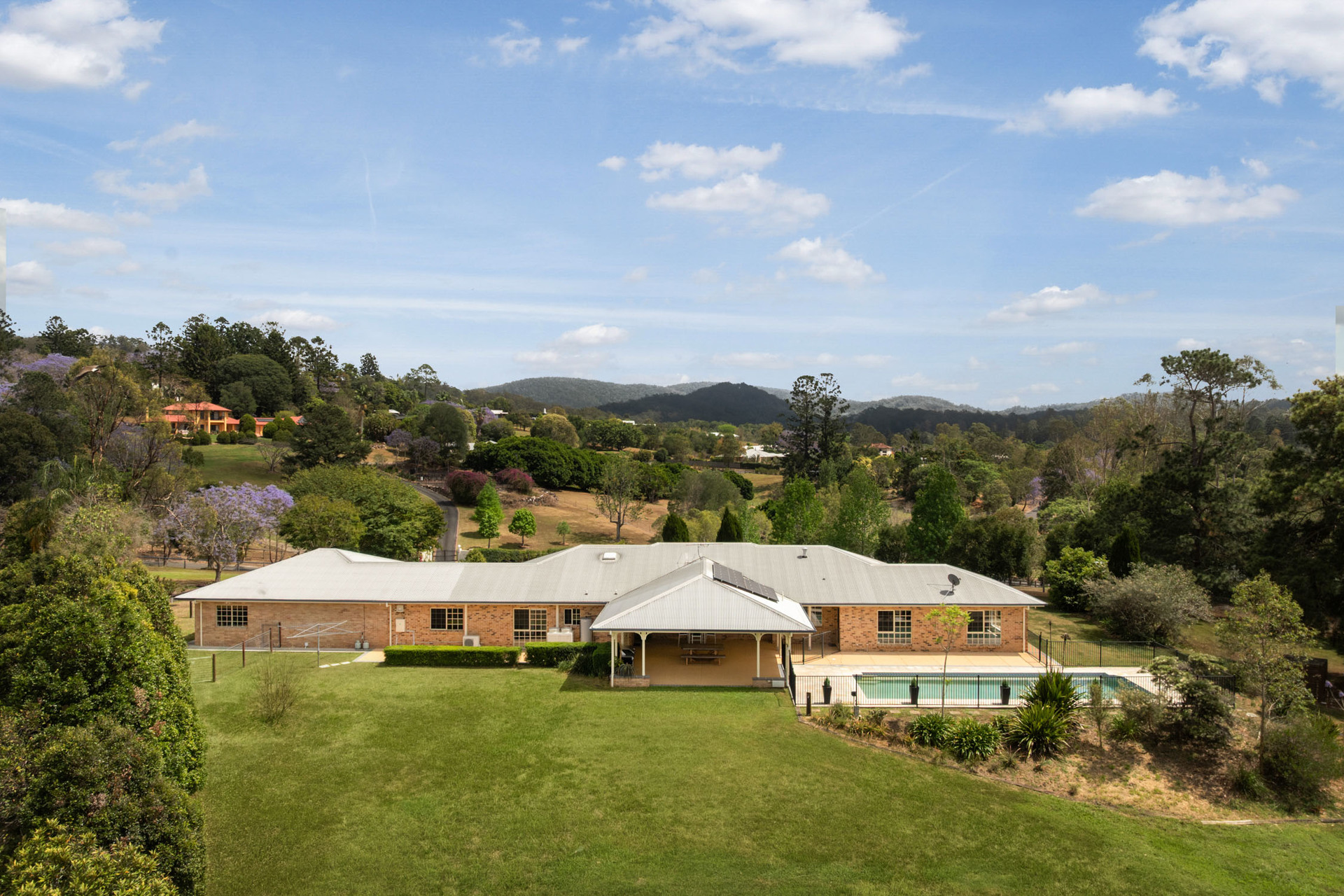 This property is not currently for sale or rent on https://brisbanerealestate.com.au