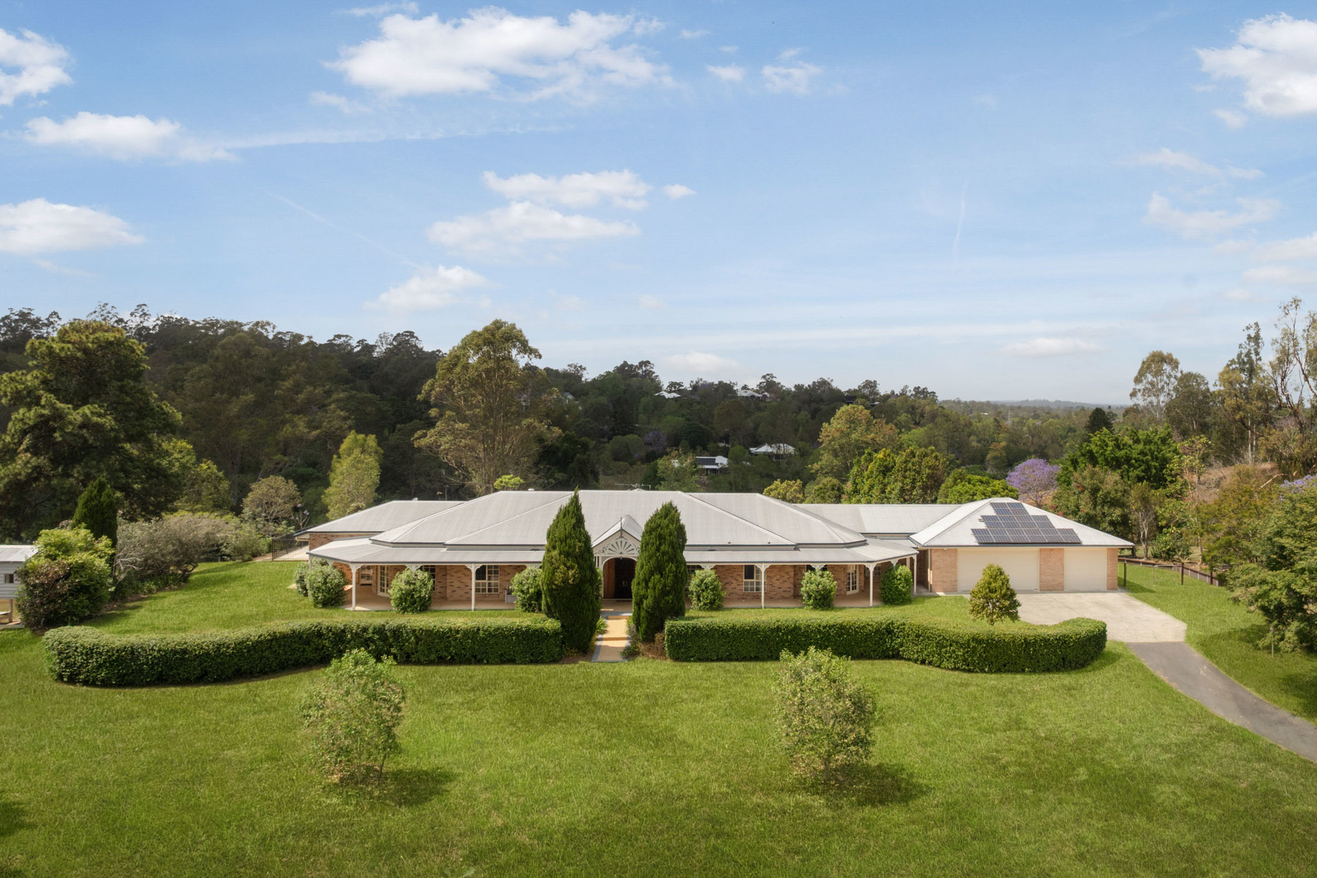 This property is not currently for sale or rent on https://brisbanerealestate.com.au