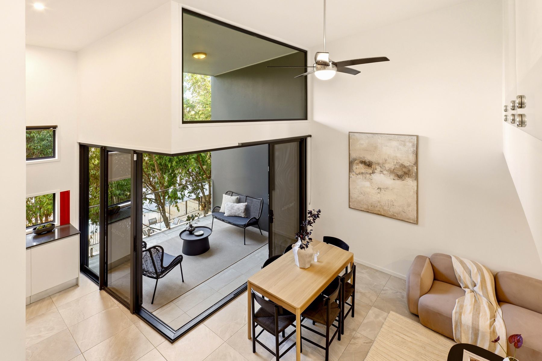 This property is not currently for sale or rent on https://brisbanerealestate.com.au