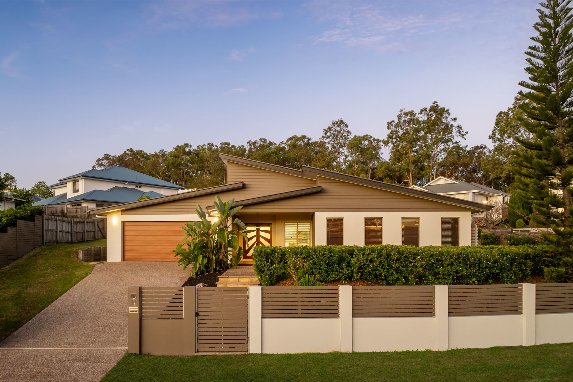 12 Waterhousia Crescent